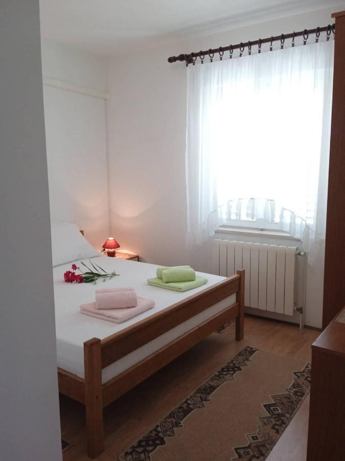 Apartmani Vesna Lun  Esterno foto