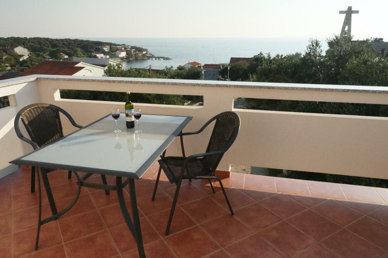 Apartmani Vesna Lun  Esterno foto