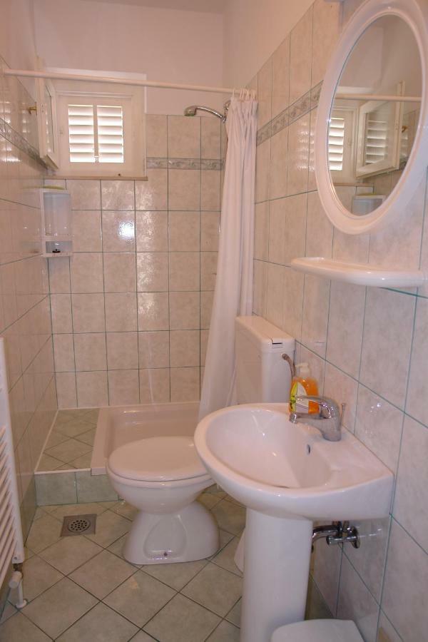 Apartmani Vesna Lun  Esterno foto